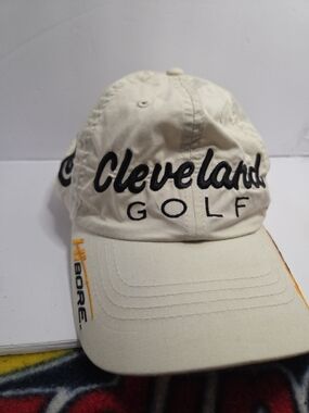 Cleveland Golf Beige HiBore Cap
